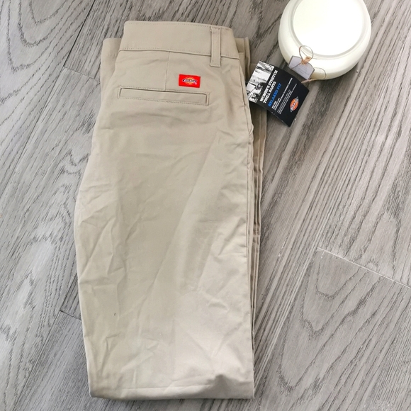 Women's Dickies Stretch Twill pants. Size 2 NWT - Picture 8 of 8